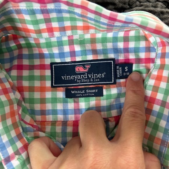 Vineyard Vines Boy Button-Down size S (8-10Y) - Picture 4 of 4